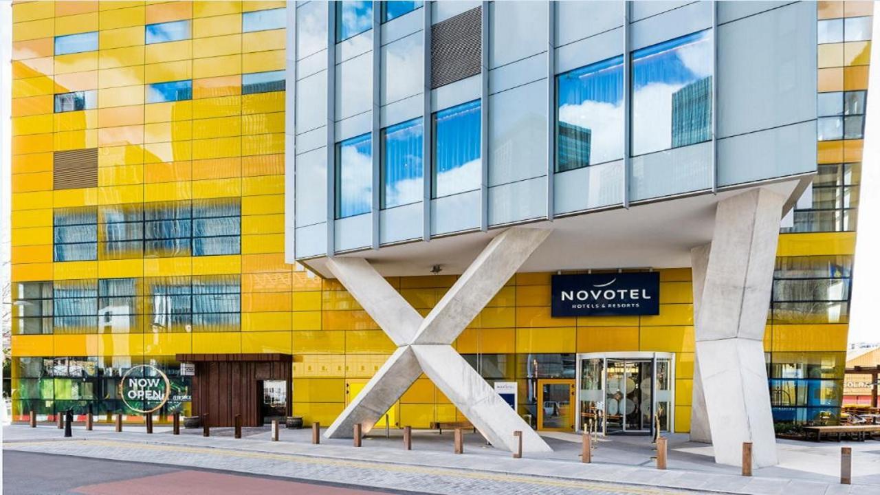 Novotel London Canary Wharf Exterior foto